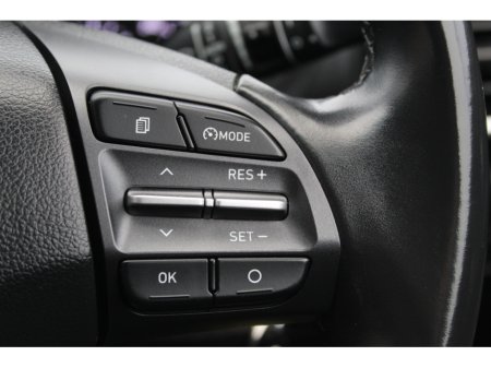 2019 Hyundai Kona Executive 1.6 Diesel Two Tone €16,950 thumbnail