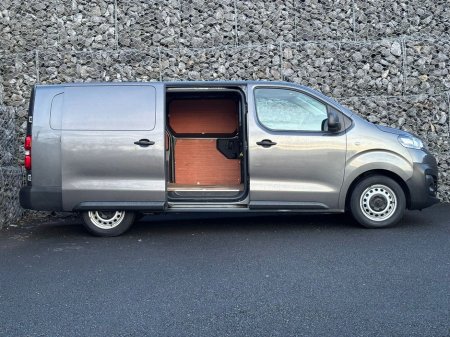 2022 Citroen Dispatch 1000 ENT PRO B-H XL ENTERPRISE BLUEHDI S/S €15,086 thumbnail