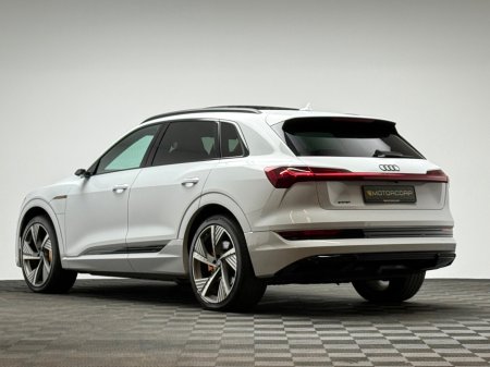 2023 Audi e-tron - thumbnail 5