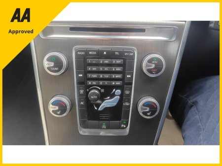 2015 Volvo XC60 - thumbnail 28