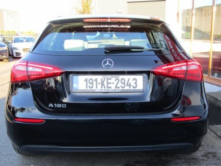 2019 Mercedes-Benz A Class A 180 5DR Auto €24,950 thumbnail