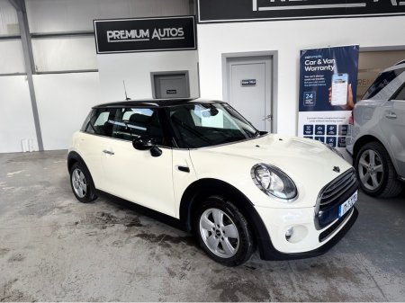 2017 MINI Hatch D XN32 2DR COOPER €5,950