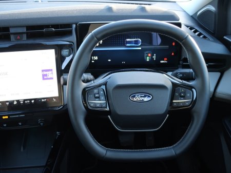 2025 Ford Puma EV 53KWH 168PS Premium €31,995 thumbnail