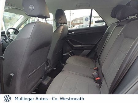 2024 Volkswagen T-Roc T-ROC STYLE 2.0 TDI M6F 116HP €32,950 thumbnail