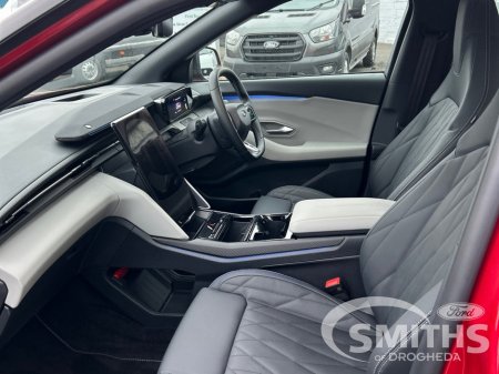 2026 Ford Capri PREMIUM RWD 77kWh €52,450