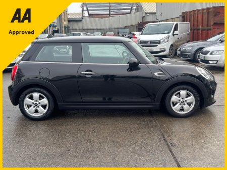2018 MINI Cooper 1.5 3DR COOPER LOADED WITH SPEC €12,950