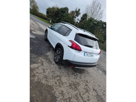 2019 Peugeot 2008 - thumbnail 2