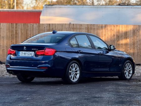 2017 BMW 3 Series - thumbnail 16