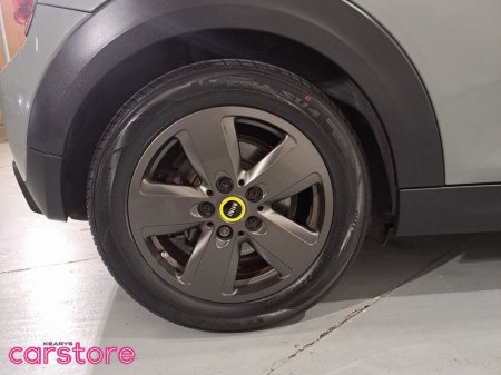 2020 MINI Hatch Cooper Classic Auto €15,880 thumbnail