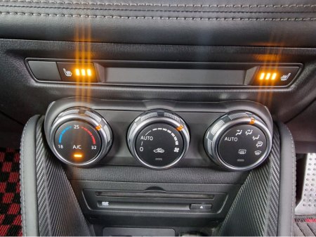 2017 Mazda Mazda2 - thumbnail 24