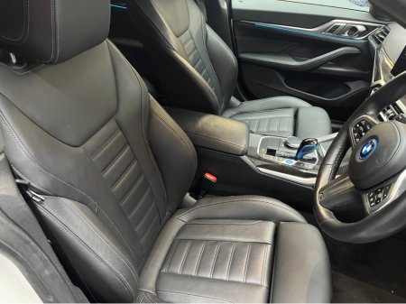 2022 BMW i4 €33950! 2022 BMW I4 ELECTRIC AUTOMATIC / CRUISE CONTROL / 360° PARKING CAMERA / ELECTRIC MEMORY & HEATED SEATS / HEATED REAR SEATS / APPLE CARPLAY / AMBIENT LIGHTS €33,950 thumbnail