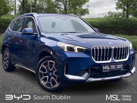 2025 BMW X1 - view 2