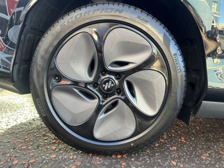 2025 MG MG IM6 LONG RANGE