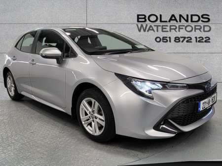 2022 Toyota Corolla 1.8 Hybrid Luna Hatchback
