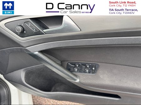 2016 Volkswagen Golf 1.2 Petrol Automatic €14,900 thumbnail