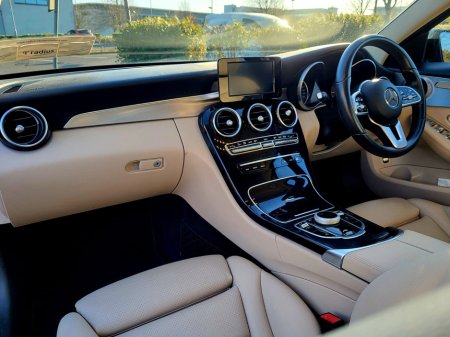2019 Mercedes-Benz C Class  €19,999 thumbnail