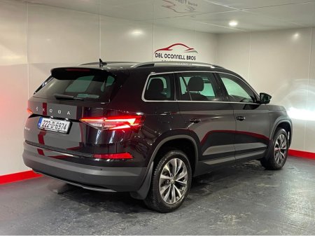 2022 Skoda Kodiaq 7S AMBITION 2.0 TDI 15 150HP DSG €36,900 thumbnail