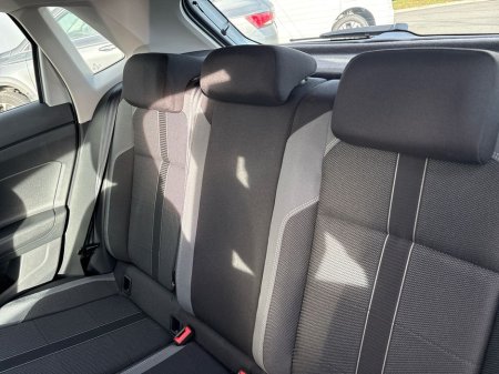 2024 Volkswagen Polo POLO STYLE 1.0 TSI 95HP D7F €24,975 thumbnail