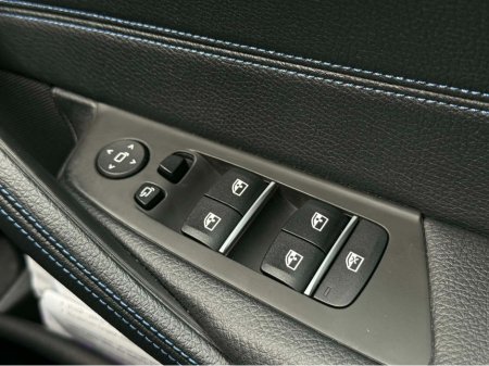 2022 BMW 5 Series - thumbnail 17