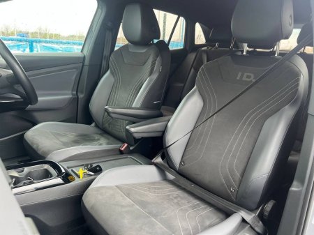 2023 Volkswagen ID.4 - thumbnail 6