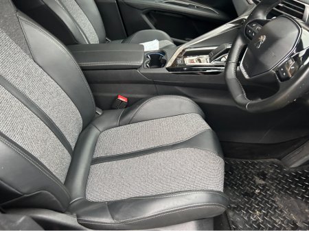 2019 Peugeot 3008 AUTOMATIC/DIESEL///TINY KILOMETRES///HUGE SPEC//LEATHER ALCANTARA SEATING//ELECTRIC BOOT///FULL SERVICE HISTORY//IRISH CAR///NCT 6/2027///STUNNING EXAMPLE €18,950 thumbnail