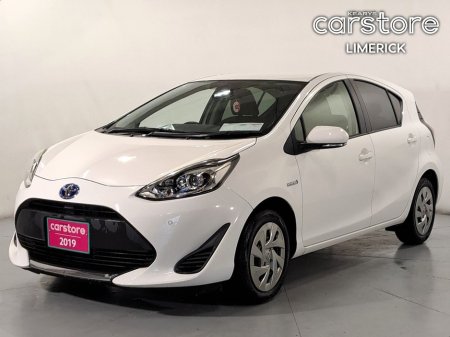 2019 Toyota Aqua 1.5 HYBRID 5 DR €13,880 thumbnail