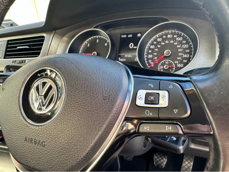 2013 Volkswagen Golf 1.6 TDI SE BLUEMOTION 105PS 5DR €6,300 thumbnail