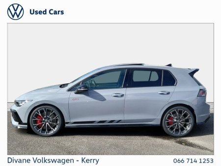 2026 Volkswagen Golf GTI CLUBSPORT 2.0TSI 300BHP AUTOMATIC €71,000 thumbnail