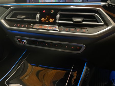 2022 BMW X5 xDrive45e M Sport €43,900 thumbnail