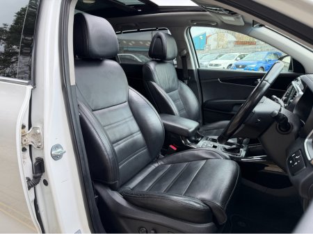 2016 Kia Sorento - thumbnail 14