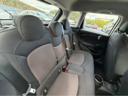 2019 MINI Cooper D - thumbnail 33