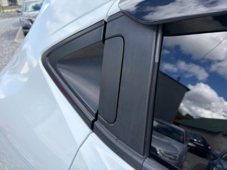 2019 Honda Vezel - thumbnail 14