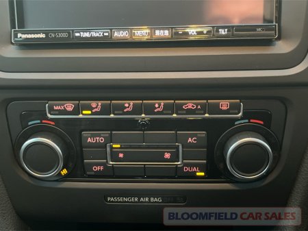 2012 Volkswagen Golf 2.0 GTI , DSG // LOW MILEAGE €13,950 thumbnail