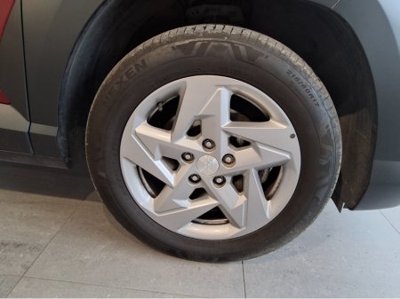 2024 Hyundai Kona - thumbnail 7