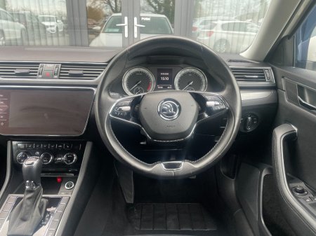 2021 Skoda Superb - thumbnail 11