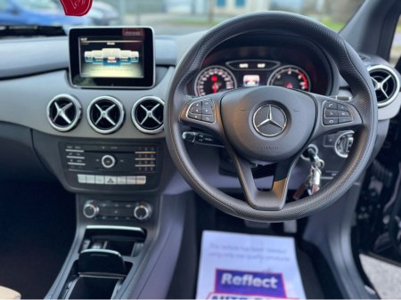 2016 Mercedes-Benz B Class LOW KMS AUTO TOP SPEC €14,950 thumbnail