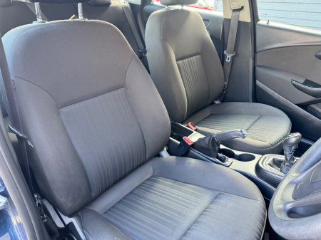 2012 Opel Astra - thumbnail 10