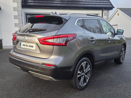 2019 Nissan Qashqai 1.5 DSL SV PREMIUM +SS €18,950 thumbnail