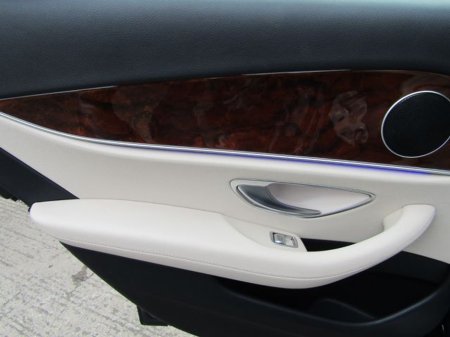 2017 Mercedes-Benz E Class E 220 d D Avantgarde 4DR Auto €15,950 thumbnail