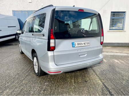 2023 Volkswagen Caddy Maxi Life LIFE 2.0TDI 122BHP A7F 5DR DSG AUTO 7 SEAT €36,950 thumbnail