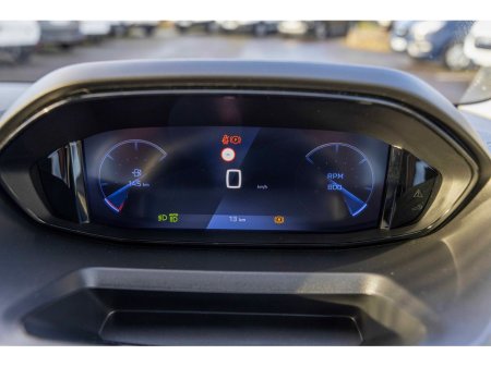 2026 Peugeot Partner 2026 Peugeot Partner PROF PLUS thumbnail