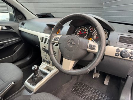 2008 Opel Astra CLUB 1.4 I 16V 5DR €2,495 thumbnail