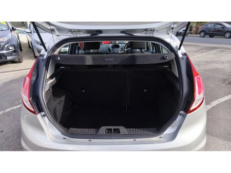 2017 Ford Fiesta - thumbnail 11