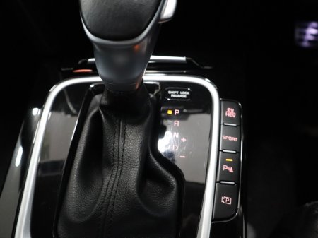 2023 Kia XCeed - thumbnail 24