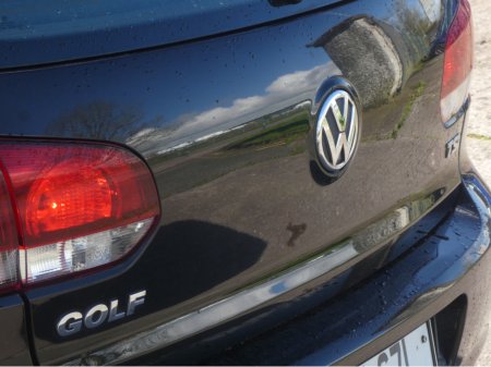 2010 Volkswagen Golf - thumbnail 5