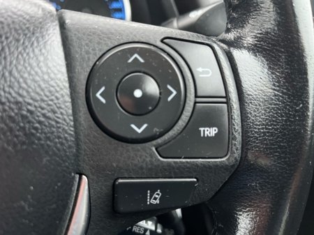 2018 Toyota Corolla - thumbnail 15