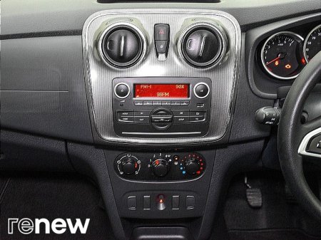 2019 Dacia Sandero Stepway TCe 90 S&S STEPWAY ALTERNATIVE €10,890 thumbnail