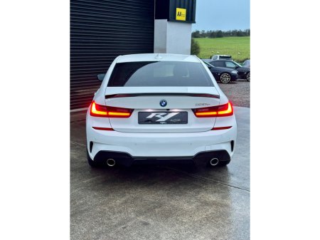 2022 BMW 3 Series  €32,995 thumbnail
