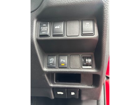 2015 Nissan X-Trail - thumbnail 23