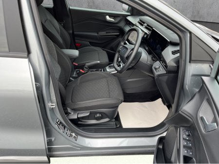 2025 Ford Puma - thumbnail 9